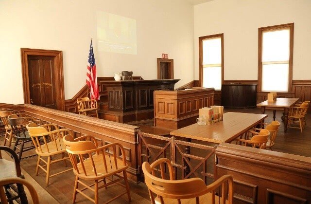 New York court case goes to trial in courtroom